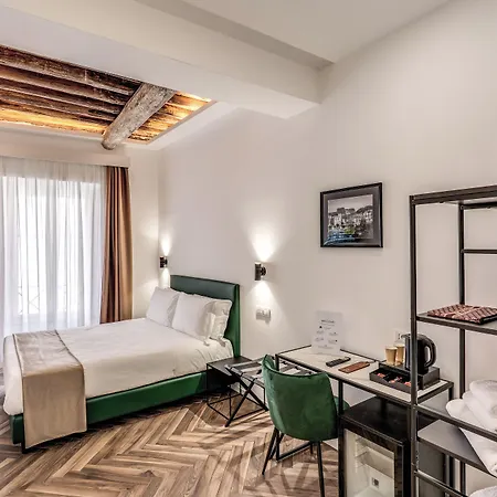 Effe Luxury 4* Roma