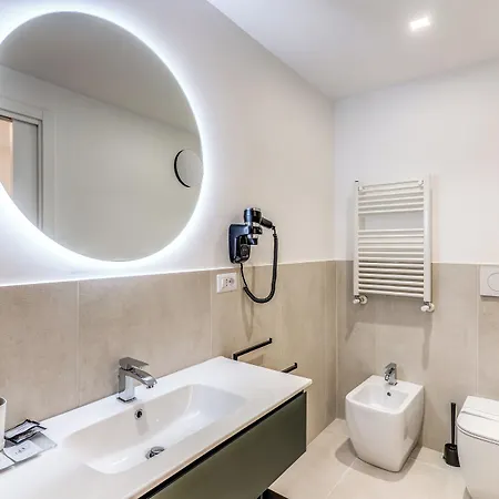 Bed & Breakfast Effe Luxury 4*