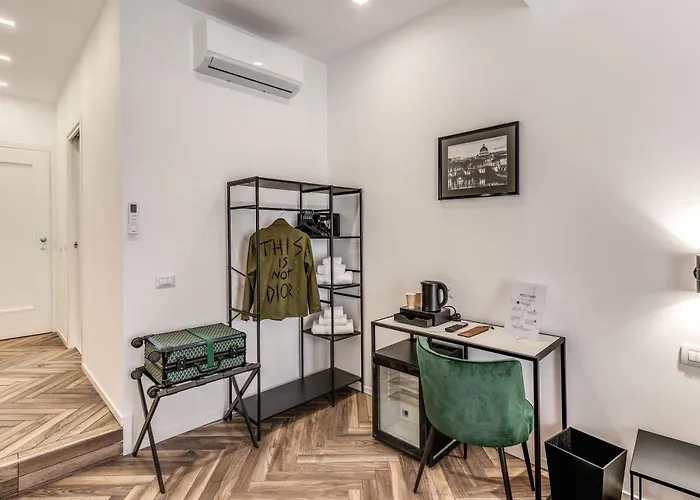 Effe Luxury Affittacamere 4*